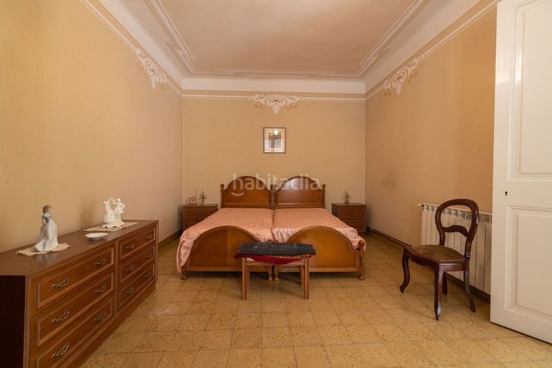 Foto 99161814-29b7-44dd-aec1-98c4f24b205a. Edificio  completo 1881 · casco antiguo · 530 m² · gran potencial en Torredembarra