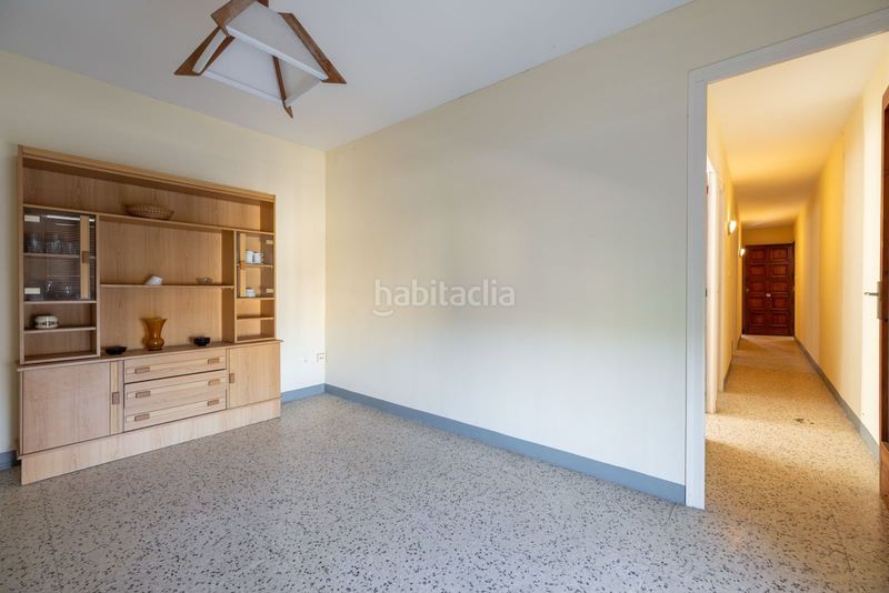 Foto b0df116c-22dd-4de7-bc1b-c66dbefe02f7. Edificio  completo 1881 · casco antiguo · 530 m² · gran potencial en Torredembarra