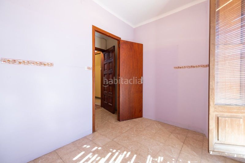 Foto de992930-e432-444d-89ca-1517a267559a. Edificio  completo 1881 · casco antiguo · 530 m² · gran potencial en Torredembarra