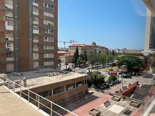 Location Appartement à Sant Ramon - Maternitat. Espectacular y amplia vivienda, muy bien ubicada y muy luminosa.