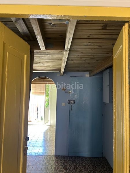 Foto b307826f-9267-40e9-b72e-a71eb983ea53. Pis a Hostafrancs Barcelona
