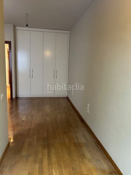 Foto 06120170-0ca8-43ba-b1d7-b245b73f8d66. Pis amb calefacció a El Camp de l´Arpa del Clot Barcelona