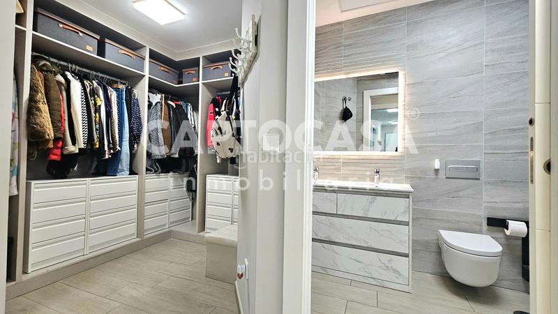 Foto 0a63638c-6729-49f3-84b9-bdcd1647b8a5. Flat with heating parking in Alameda Cartagena