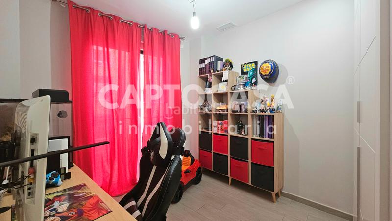 Foto f7fadb82-8070-4775-8af0-a397e6aa5e98. Flat with heating parking in Alameda Cartagena