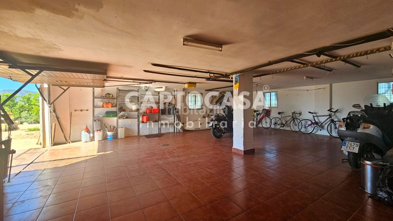 Foto b2c0b848-9474-456d-94f7-38110f3dede5. Masia amb xemeneia calefacció aparcament piscina a Cartagena