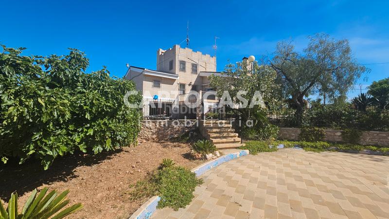 Foto 06c39e12-cb75-4e43-9520-14b379bced56. Masia amb xemeneia calefacció aparcament piscina a Cartagena