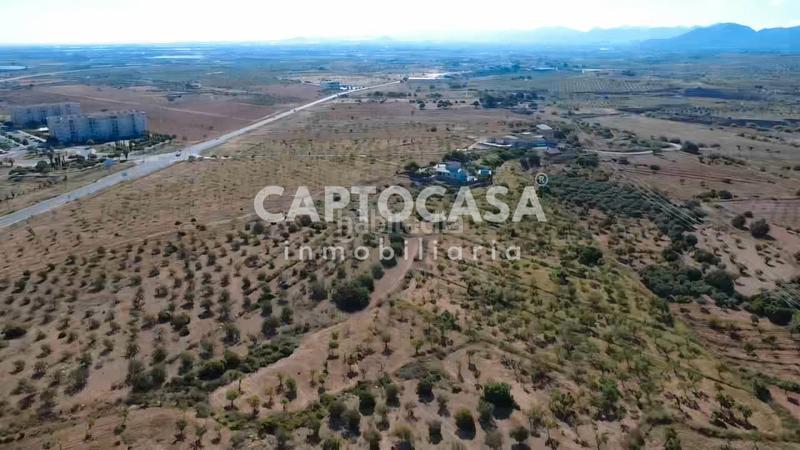 Foto bf92b1c5-5743-4eea-9b15-fec0f18216ee. Masia amb xemeneia calefacció aparcament piscina a Cartagena