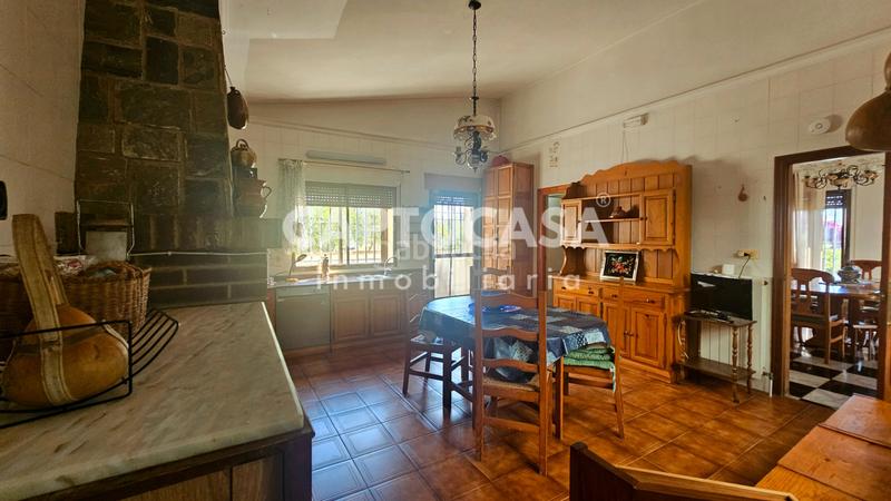 Foto dae23c55-c5ed-47ac-9055-3e6e020529d0. Masia amb xemeneia calefacció aparcament piscina a Cartagena