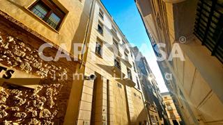 Pis  Calle intendencia. Pisazo en venta en pleno centro de cartagena.