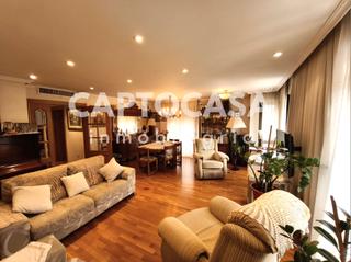 Pis  Calle gonzález cebrián. Pisazo en venta en alameda de colón, murcia