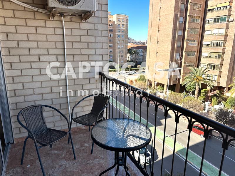 Foto 16ccccd1-53ef-4df3-a468-a15188460005. Etagenwohnung in Ensanche Cartagena