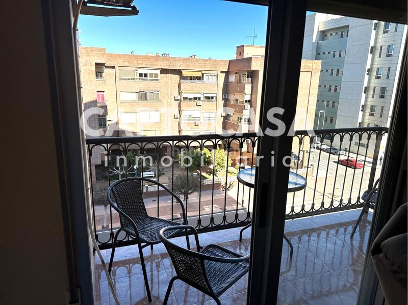 Foto 51a76e84-8d06-486c-866b-80178c9fc686. Etagenwohnung in Ensanche Cartagena