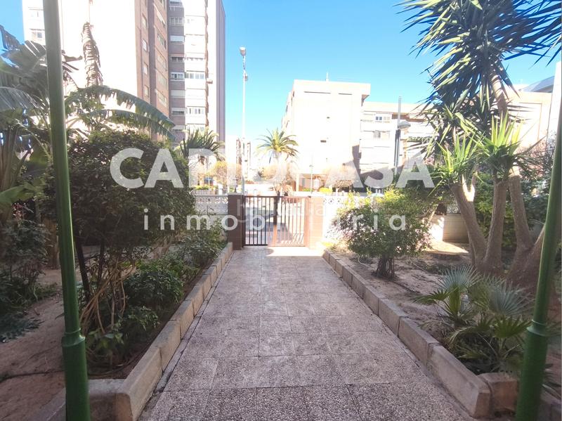 Foto 85134831-194a-4a10-9f3d-48666bab044c. Etagenwohnung in Ensanche Cartagena