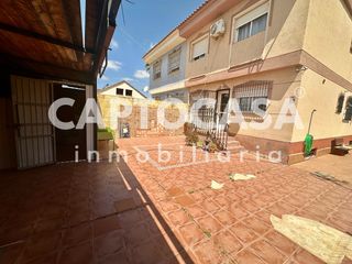 Casa aparellada  Calle josé maría grajera. ¡tu hogar ideal en la palma! espectacular pareado de 3 plantas c