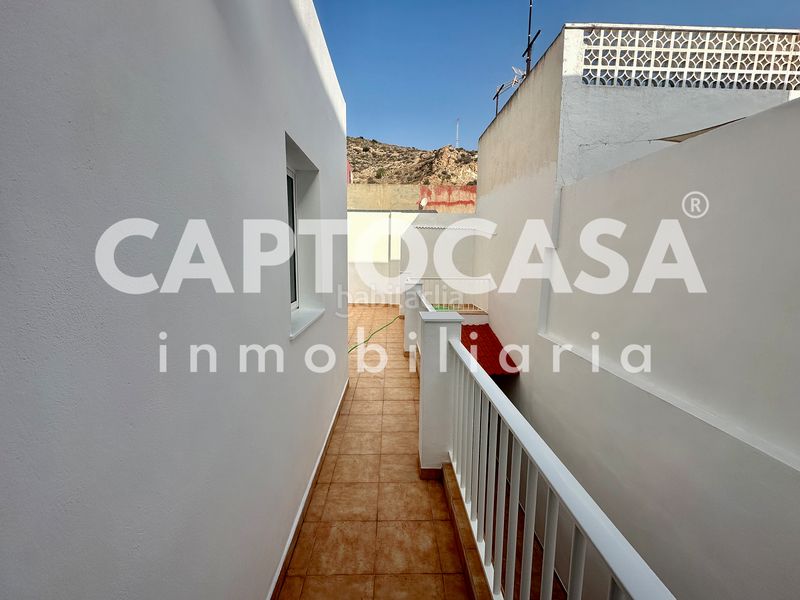 Foto c013de01-3a29-43e5-81a9-c906e43b4aee. Casa adossada a Barrio de la Concepción Cartagena