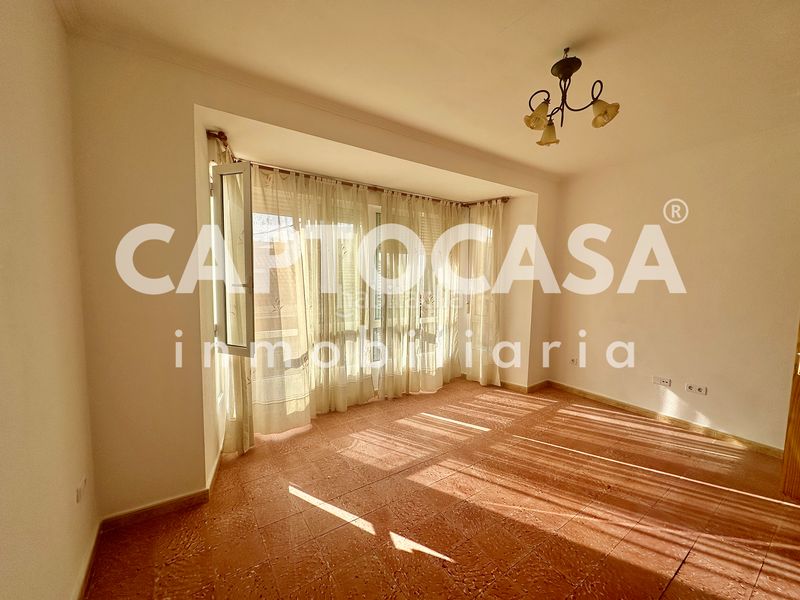 Foto ce2f5826-b527-474a-b83c-ff85c86ecc0f. Casa adossada a Barrio de la Concepción Cartagena