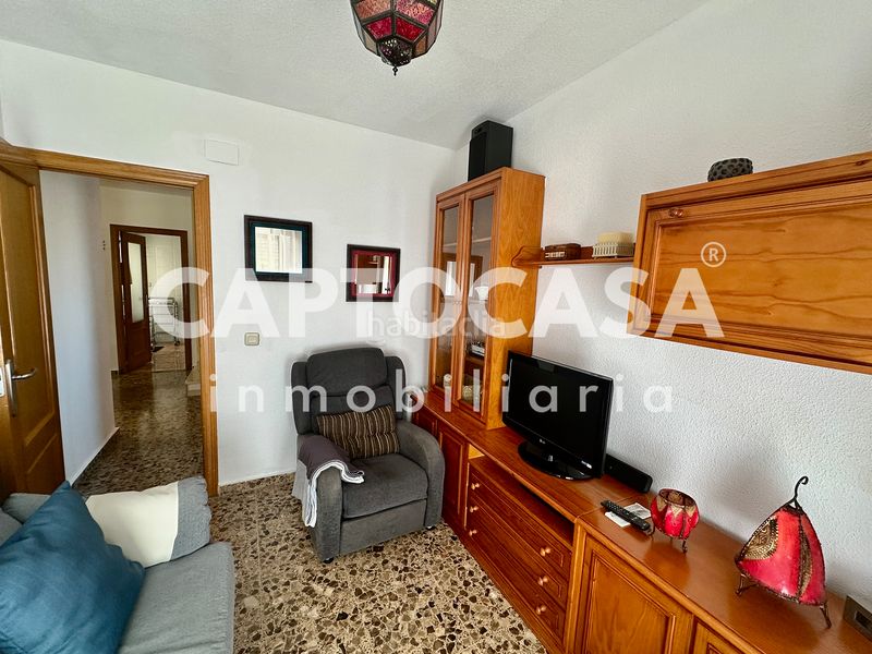 Foto e31faff7-8eda-4a3d-82e3-2150951adae5. Casa aparellada amb aparcament a Canteras Cartagena