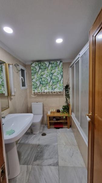 Foto 5c92209b-d75a-4c2d-986a-d9b115db2fad. Piso  en venta en primera línea playa de levante en Benidorm