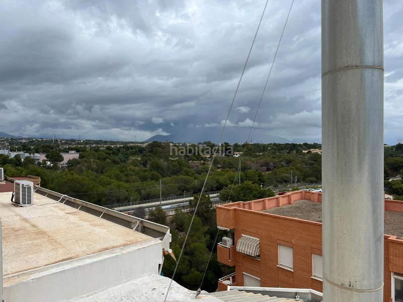 Foto e7a049a2-643a-47b7-99f0-336f1d45f9aa. Àtic a Colonia Madrid Benidorm