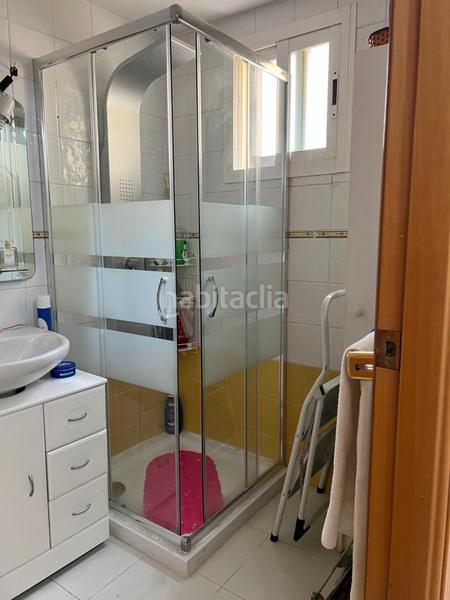 Foto fb6bf9a1-5e6c-404d-8b92-c77a29ef309e. Àtic a Colonia Madrid Benidorm