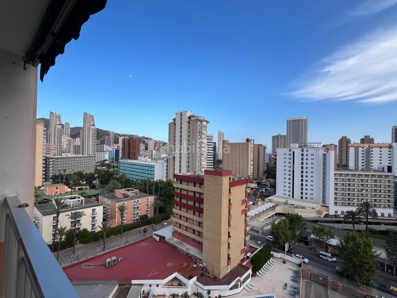 Foto bb7571c7-6aae-46d7-a7c6-458f41445cfc. Pis amb calefacció aparcament piscina a Levante Alto Benidorm