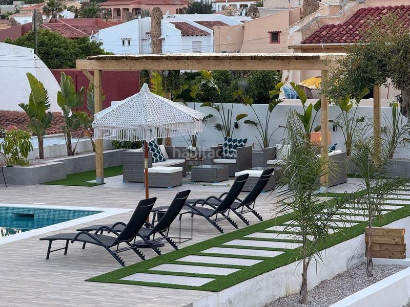 Foto 561139e9-0f0a-4e14-a62e-a525006b891e. Location chalet avec parking dans Marisol Park - Ortembach - Los Almendros Calp