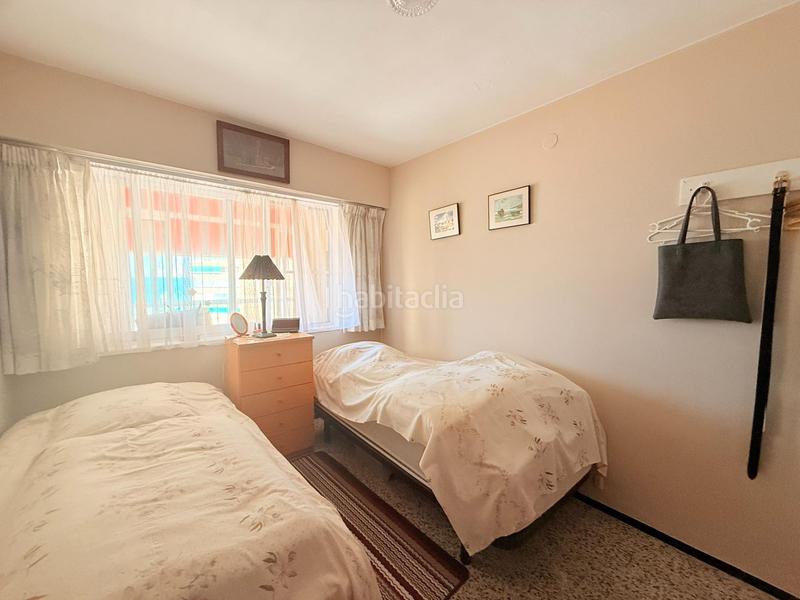 Foto c5f638e0-cffa-4332-a642-a5cf8dfb667a. Piso apartamento en 1 linea en Rincón Alto Benidorm