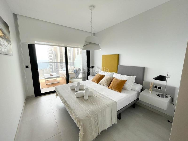 Foto 9efd5000-31f6-4594-a51e-fce6fa7c9c4d. Etagenwohnung mit heizung parking pool in Playa Poniente Benidorm