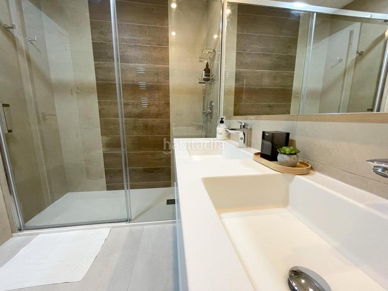 Foto f2e30986-d876-46c4-8a47-f390131f8d56. Etagenwohnung mit heizung parking pool in Playa Poniente Benidorm