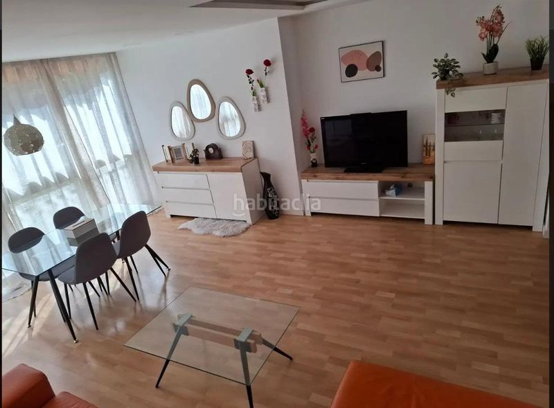 Foto ceab221b-bebf-42e1-b398-b6bca8116bd1. Pis amb aparcament piscina a Juzgados - Plaza de Toros Benidorm