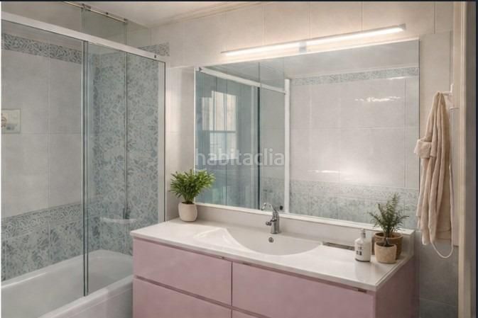 Foto 2dfeba45-2118-439c-9d11-8704f52c40c7. Piso  en avd. juan fuster zaragora rincon de loix, en Benidorm