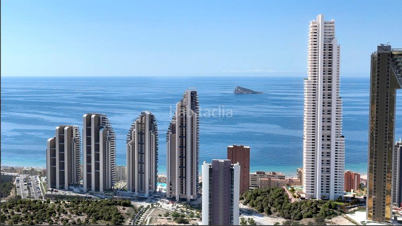 Foto 52e0b644-8764-41c9-ba16-b0da78b51331. Pis amb aparcament piscina a Playa Poniente Benidorm