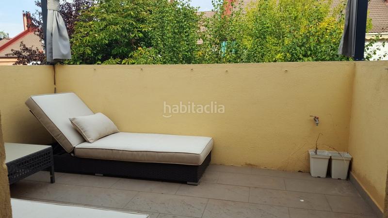 Foto 6a699984-cfb0-4bde-af2b-efc11f40160a. Reihenhaus mit heizung parking pool in el soto de La Moraleja La Moraleja