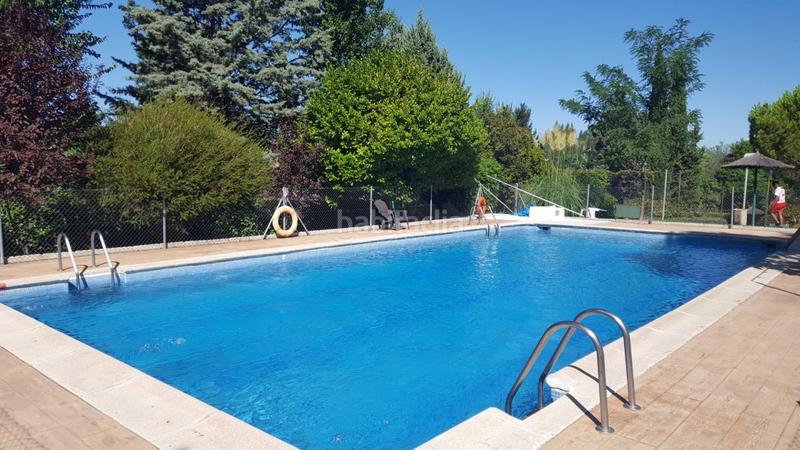 Foto 88beab94-b01c-429f-b2d6-4264b6f2ef52. Reihenhaus mit heizung parking pool in el soto de La Moraleja La Moraleja