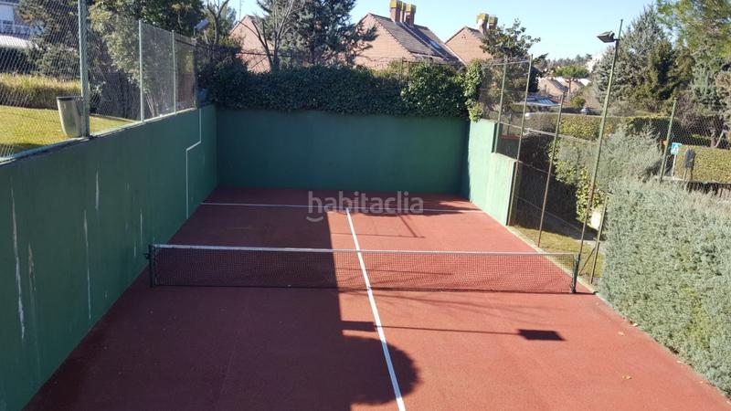 Foto ce9db521-1404-4195-ac01-5585628d9ec5. Reihenhaus mit heizung parking pool in el soto de La Moraleja La Moraleja