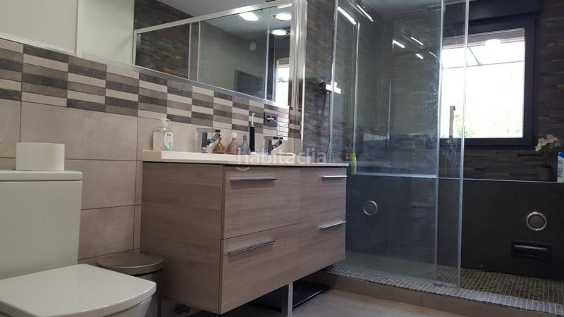 Foto e244b962-4999-4577-84f3-6d0e31c4119c. Reihenhaus mit heizung parking pool in el soto de La Moraleja La Moraleja