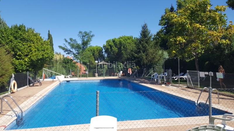 Foto efc9bab5-4cc4-43d6-b929-3e05b8332bed. Reihenhaus mit heizung parking pool in el soto de La Moraleja La Moraleja