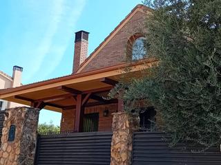 Casa en Molar (El). Exclusivo chalet en el molar rodeado de naturaleza