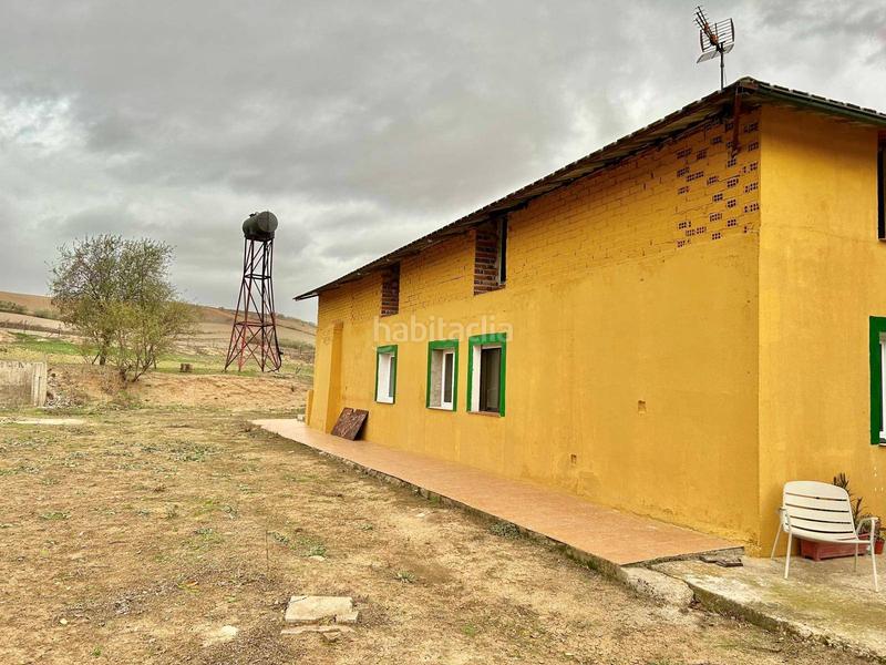 Foto 2d35b7eb-b6b7-4140-91b1-9e4d3d144709. Casa amb calefacció aparcament a Cobeña