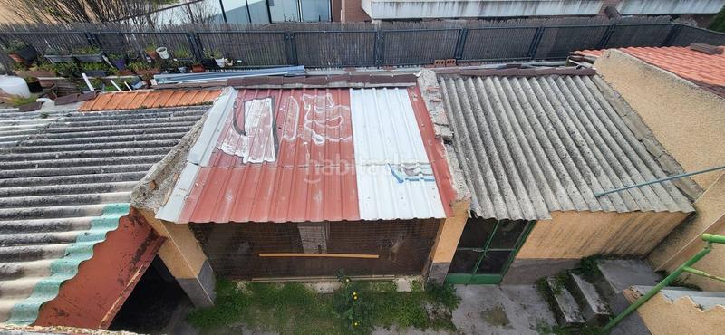 Foto b8b82cd7-9db0-4501-b641-914b2737ac9a. Chalet avec chauffage parking dans Montecarmelo Madrid