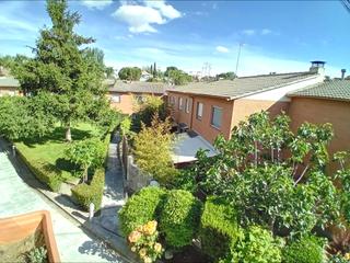 Casa adossada  Calle ajalvir. Chalet en venta en cobea