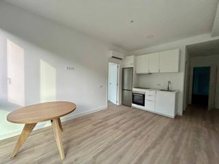 Rent Ground floor in Dehesa Vieja-Puente Cultural. Encantador apartamento en dehesa vieja san sebastián de los reye