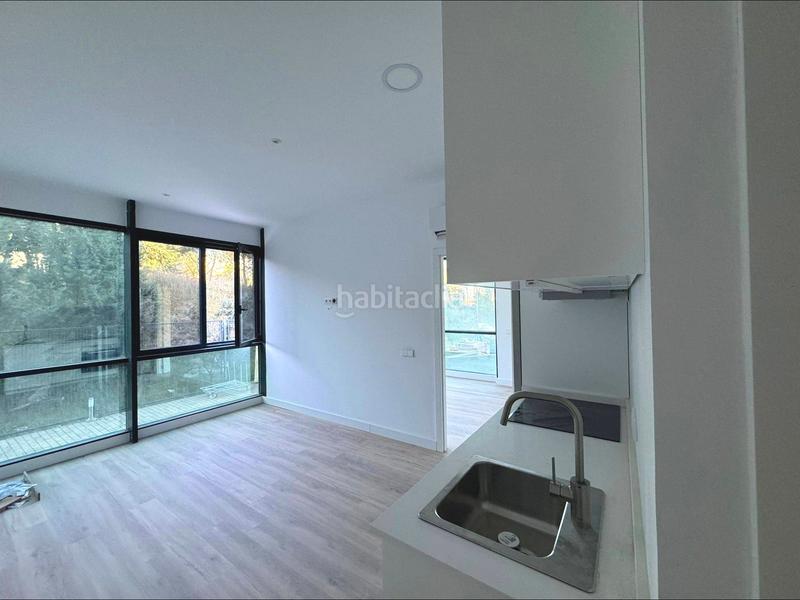 Foto aeb9e5b0-f125-461a-8268-2a44b0eeb409. Miete erdgeschoss mit heizung parking in Dehesa Vieja-Puente Cultural San Sebastián de los Reyes