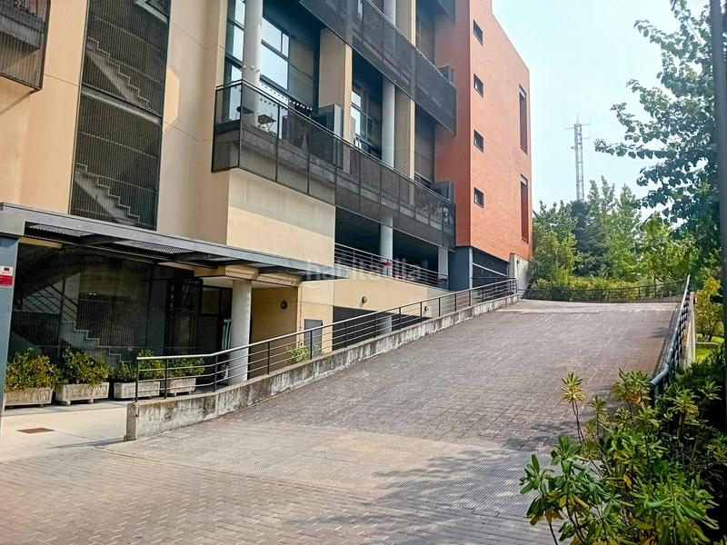 Foto bdde1d65-7373-4b1c-86a8-145844999d01. Alquiler loft estupendo loft dúplex en Polígono Industrial-Norte San Sebastián de los Reyes