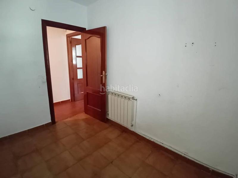 Foto 03632673-64a4-4e7d-aeaa-06cbcd94db1f. Piso amplio piso de tres habitaciones en excelente ubicación en Madrid