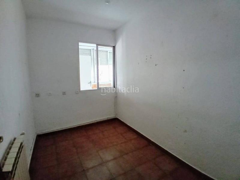 Foto 14132f08-d815-4589-bc32-91ebbb99d6d1. Piso amplio piso de tres habitaciones en excelente ubicación en Madrid