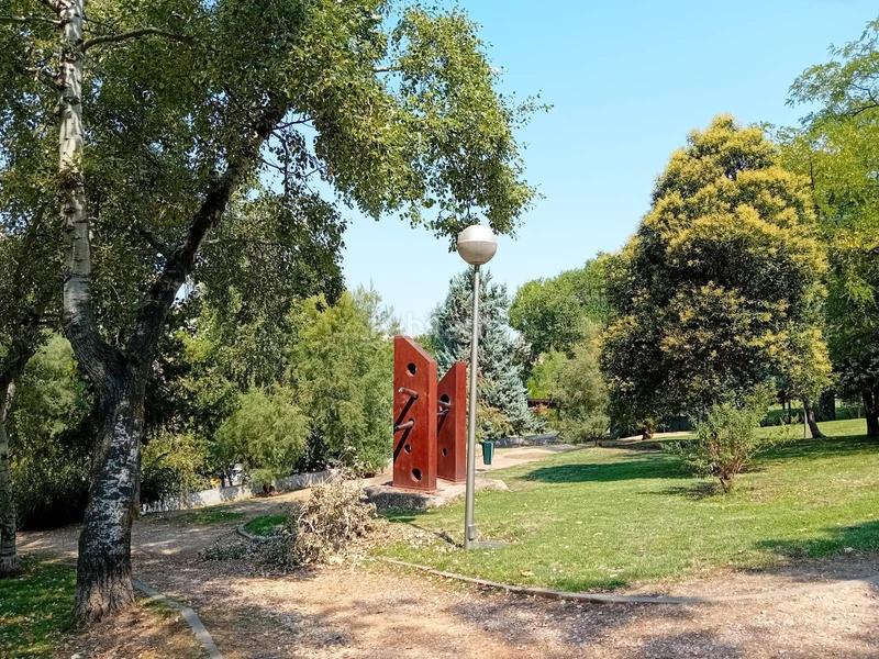 Foto 995eef9e-6c7d-4bfb-b3af-973514d1f727. Piso amplio piso de tres habitaciones en excelente ubicación en Madrid