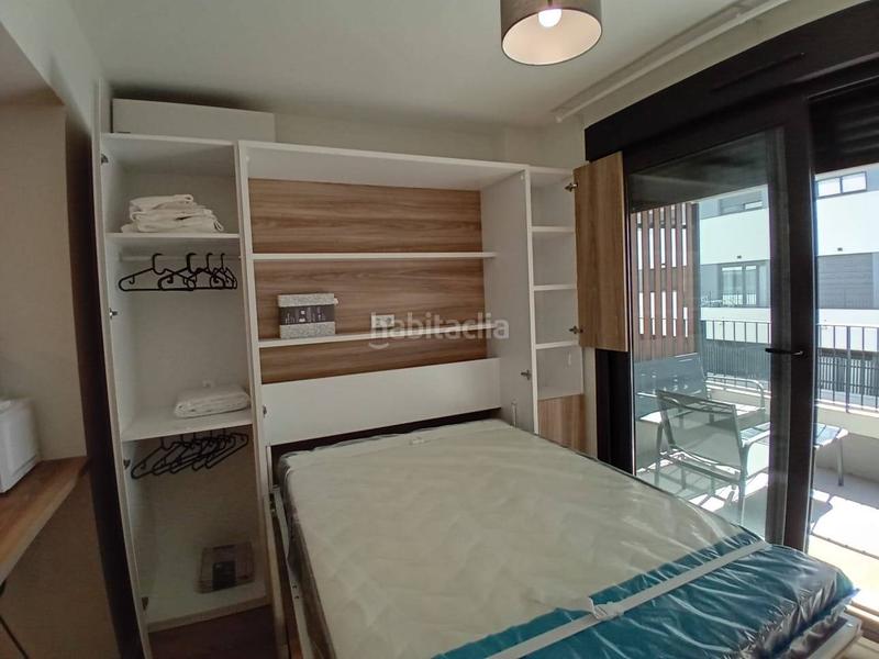 Foto 5a3ea821-5e92-472a-a267-afe596852670. Location loft avec parking piscine dans Polígono Industrial-Norte San Sebastián de los Reyes