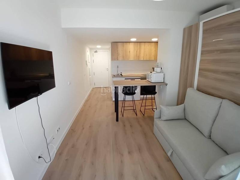 Foto 5db33852-f5fd-405a-9d6b-268fb1cca5d3. Location loft avec parking piscine dans Polígono Industrial-Norte San Sebastián de los Reyes