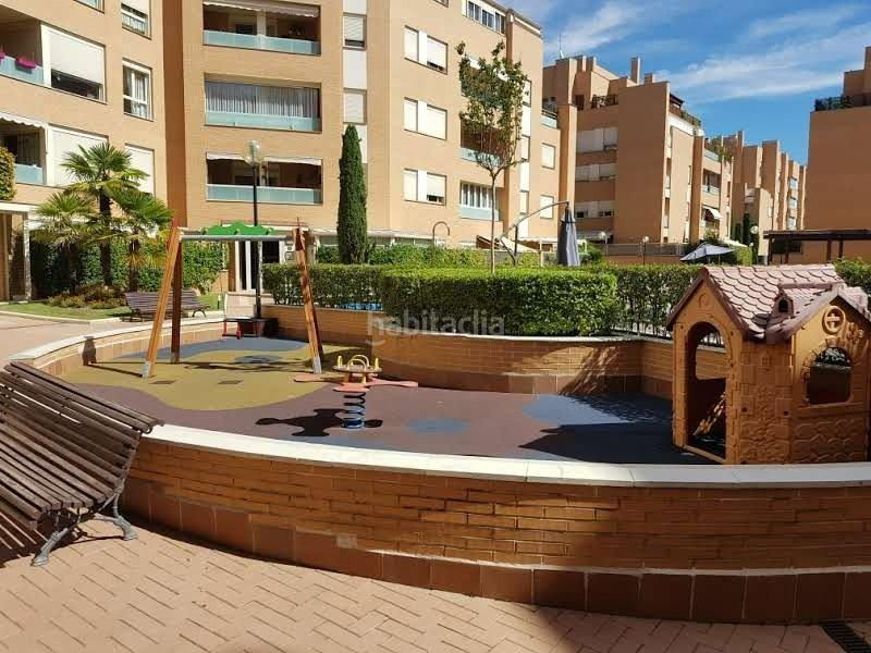 Foto 521c12e1-04e8-48ea-92d0-9a35e4b83a4a. Appartamento con riscaldamento parcheggio piscina in La Moraleja